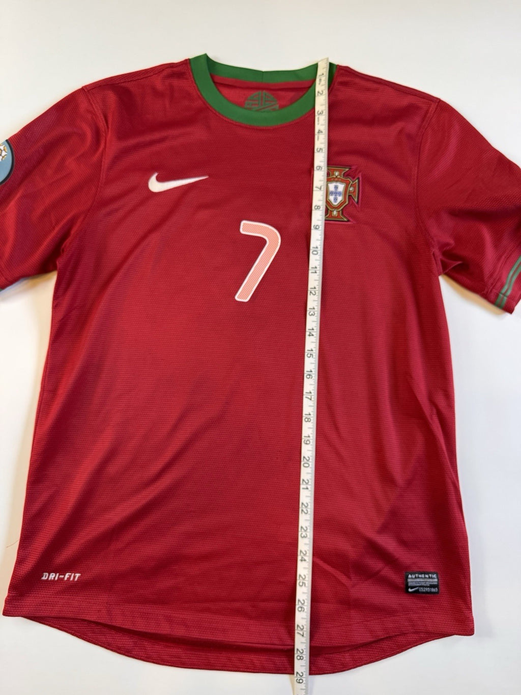 Portugal 2012 Cristiano Ronaldo Home Football Shirt Jersey Size M | Check desc