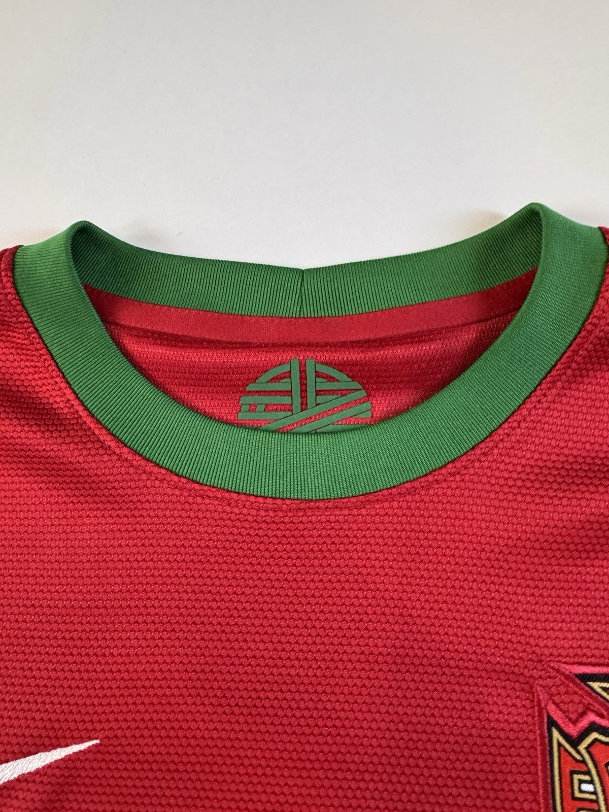 Portugal 2012 Cristiano Ronaldo Home Football Shirt Jersey Size M | Check desc