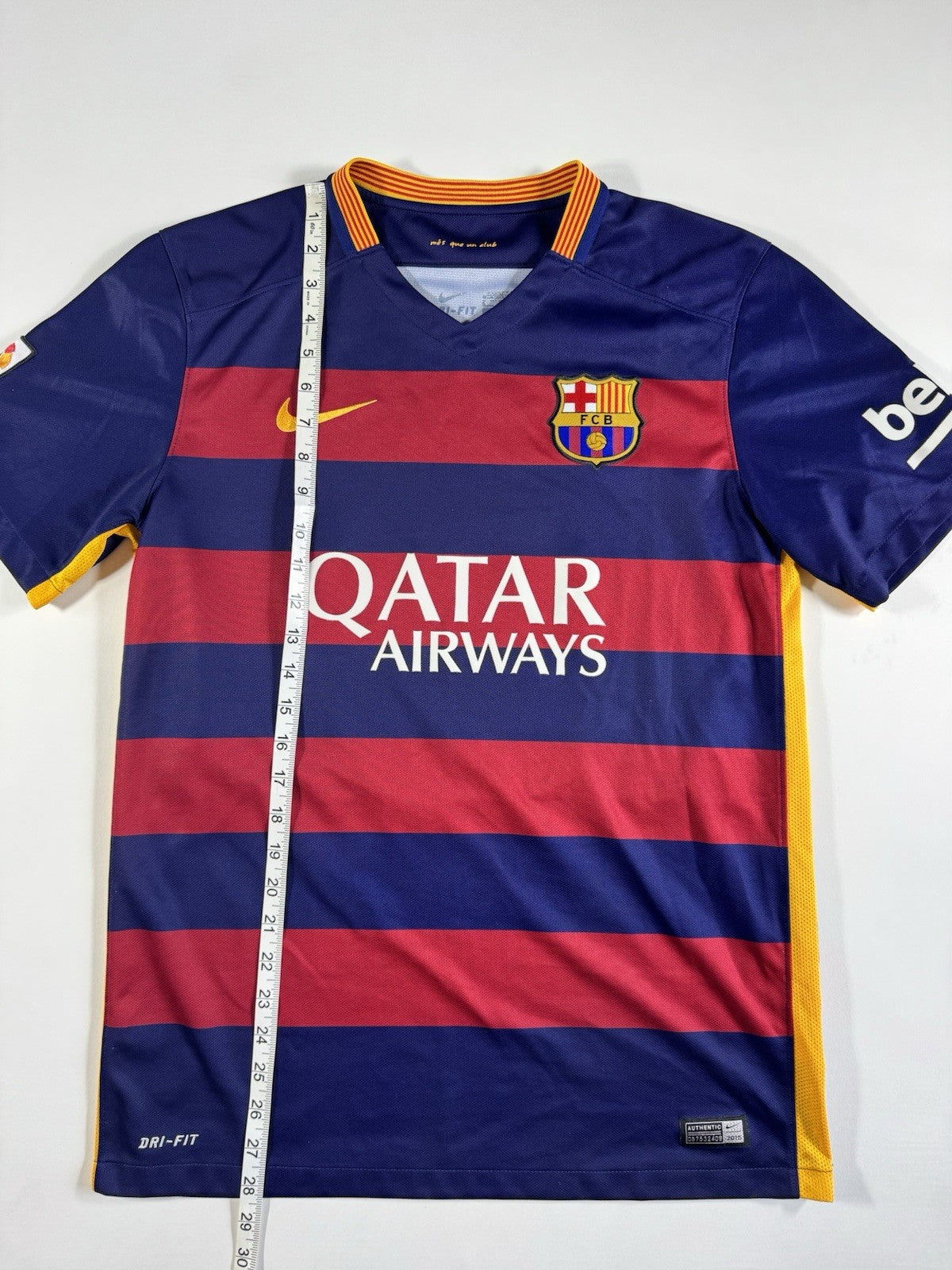 Barcelona 2015 2016 Lionel Messi Home Football Shirt Jersey Size M
