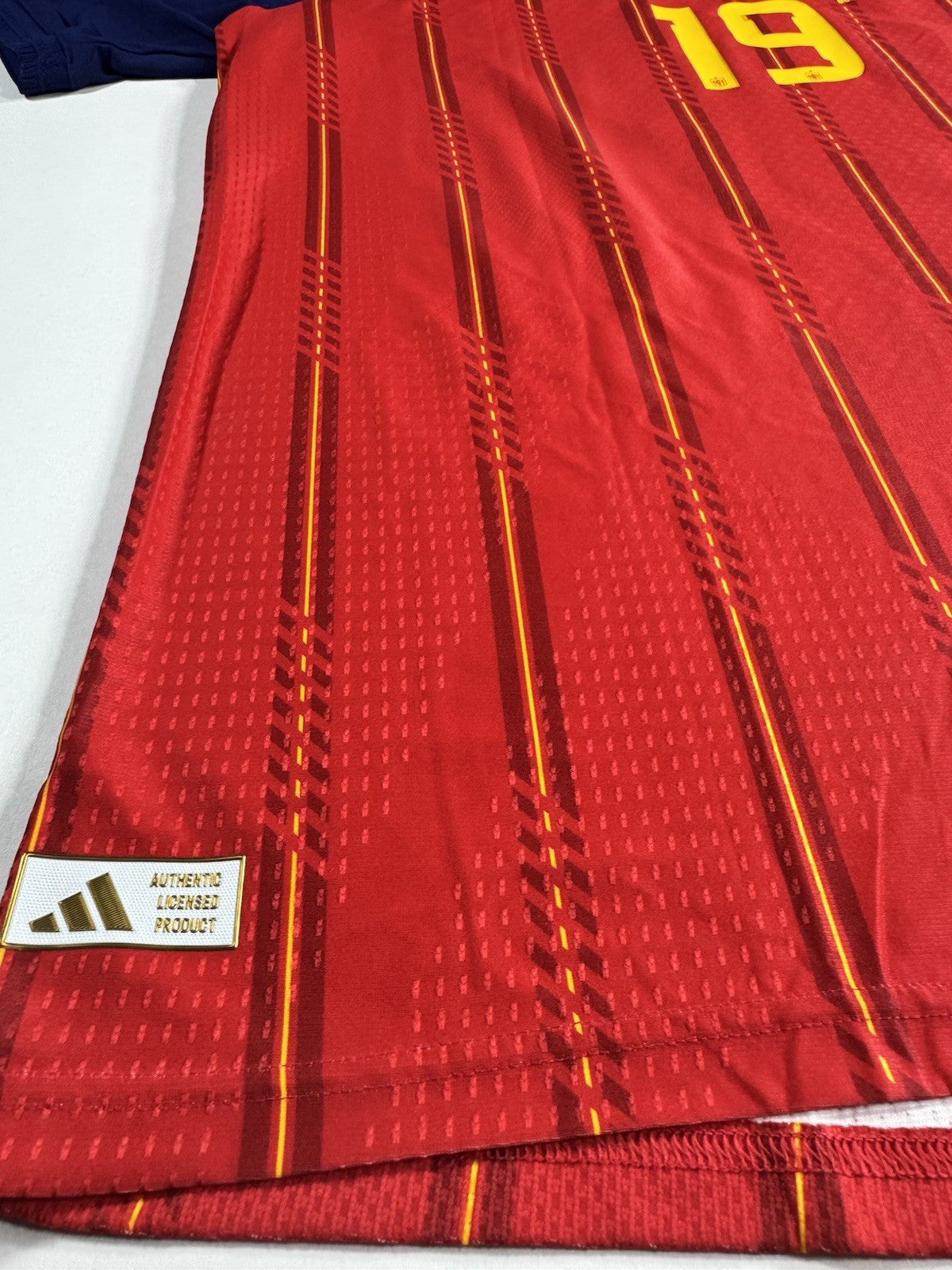 Spain 2026 World Cup Final Lamine Yamal Authentic Football Shirt Jersey Size XL 