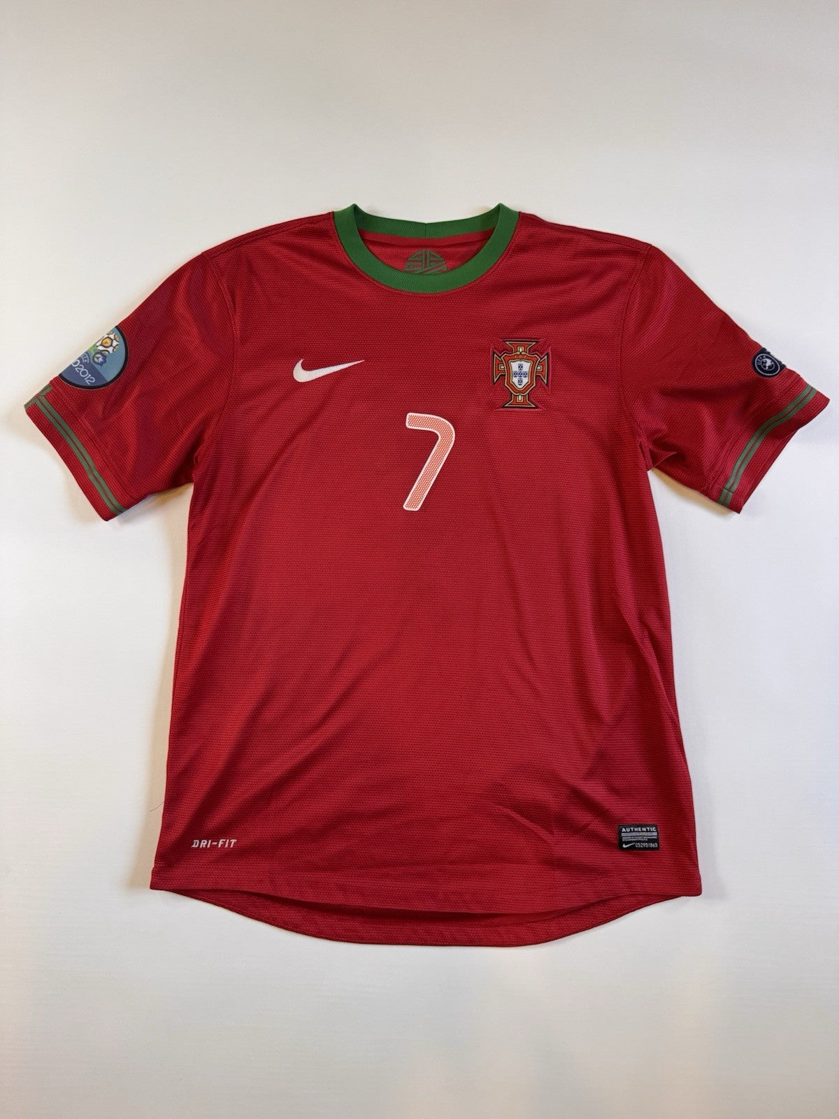 Portugal 2012 Cristiano Ronaldo Home Football Shirt Jersey Size M | Check desc
