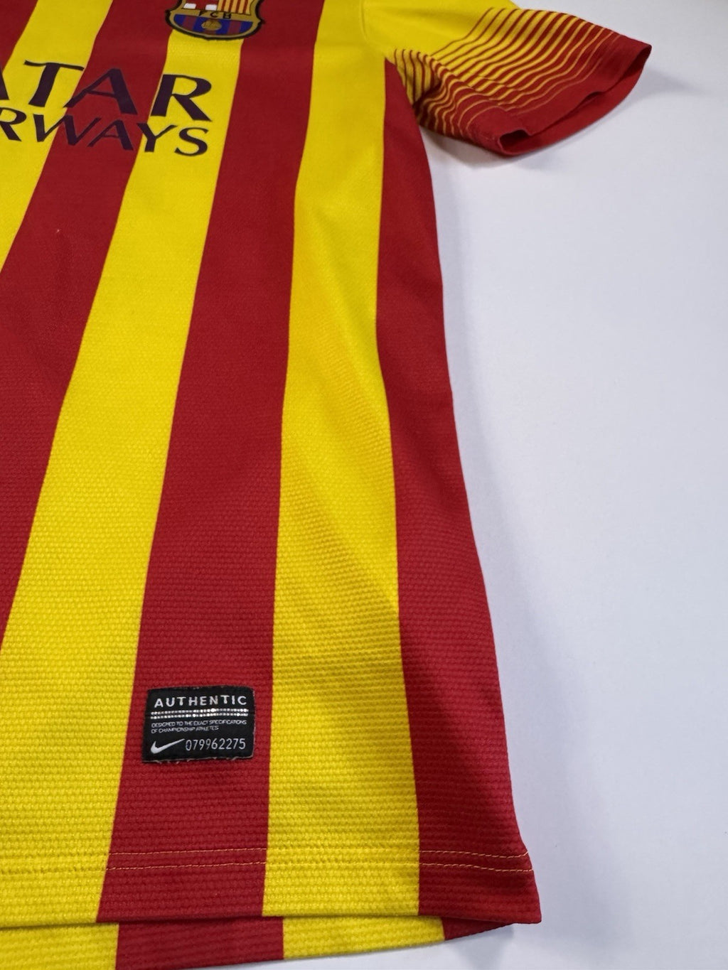 Barcelona 2013-2015 Lionel Messi Away Football Shirt Jersey Size M