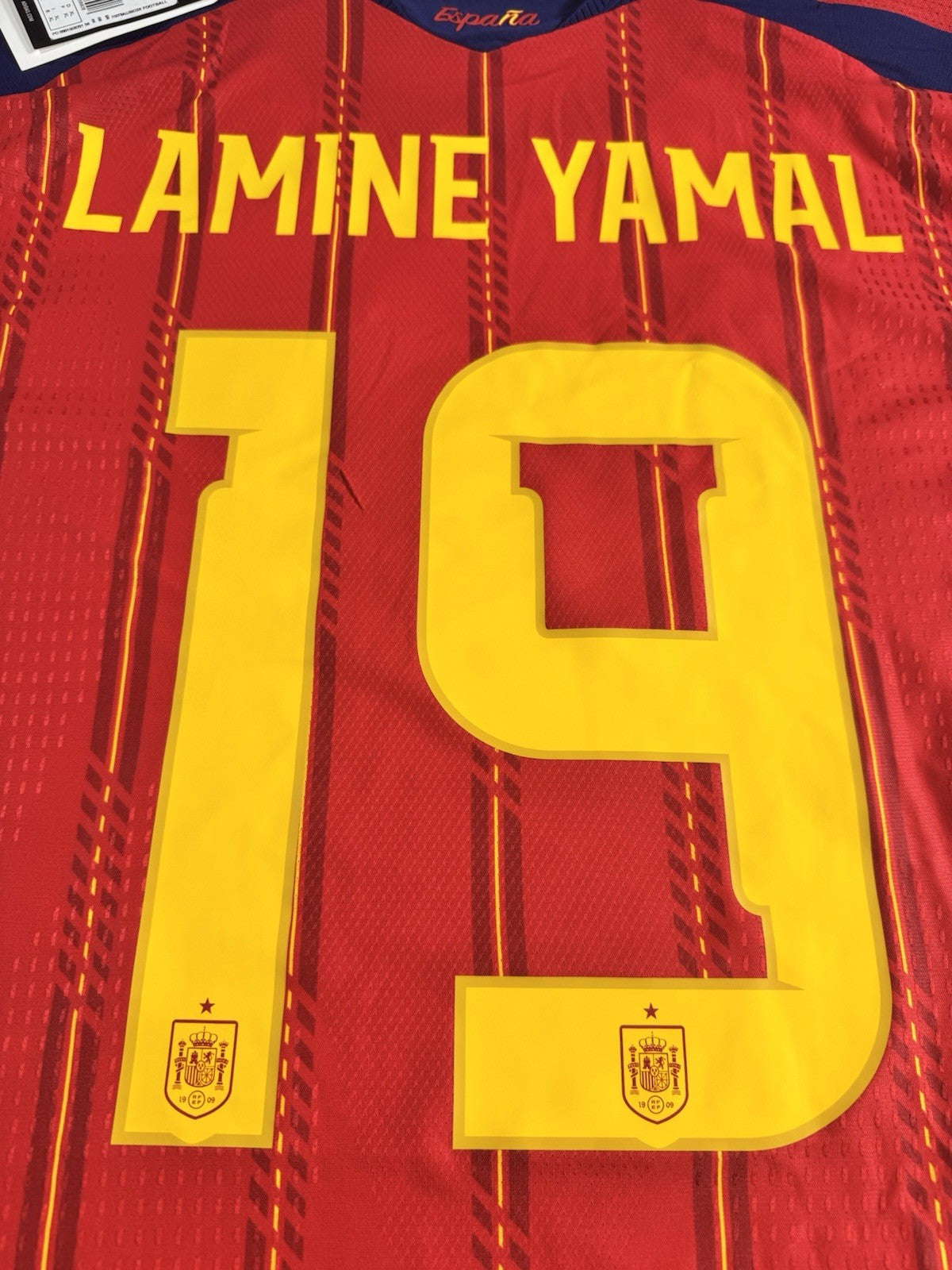 Spain 2026 World Cup Final Lamine Yamal Authentic Football Shirt Jersey Size XL 