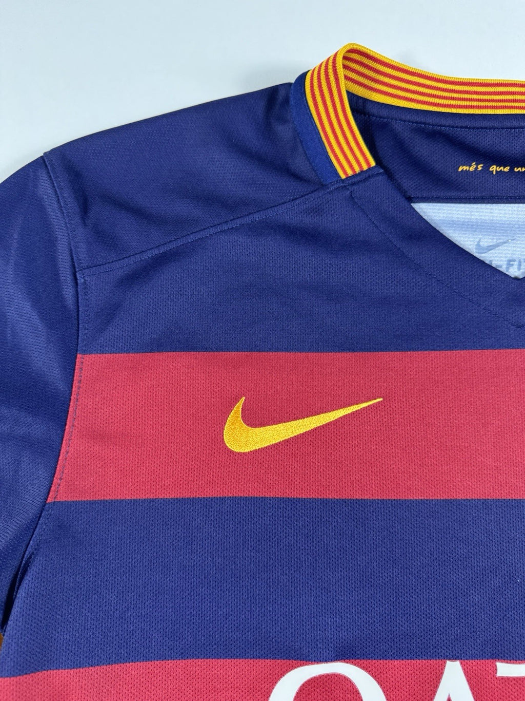 Barcelona 2015 2016 Lionel Messi Home Football Shirt Jersey Size M
