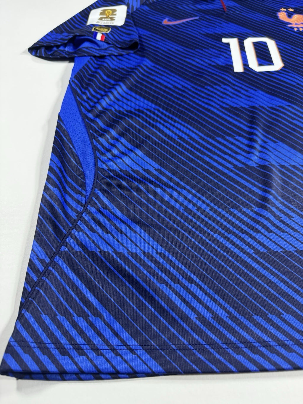 France 2026 World Cup Kylian Mbappe Fan Version WC Patches Shirt Jersey Size L