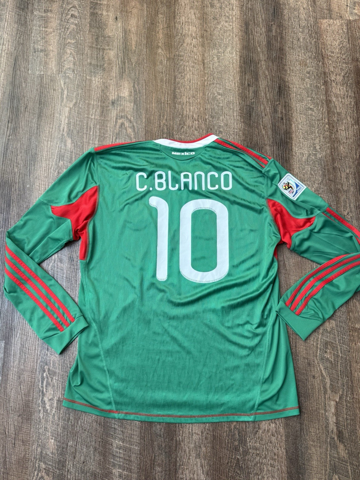 Cuauhtemoc Blanco Mexico 2010 Home Long Sleeve Football Shirt Jersey Size XL 