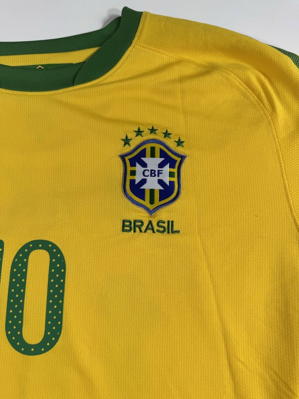 Brazil 2010 World Cup Ricardo Kaka Home Football Jersey Size XL | Read Descripti