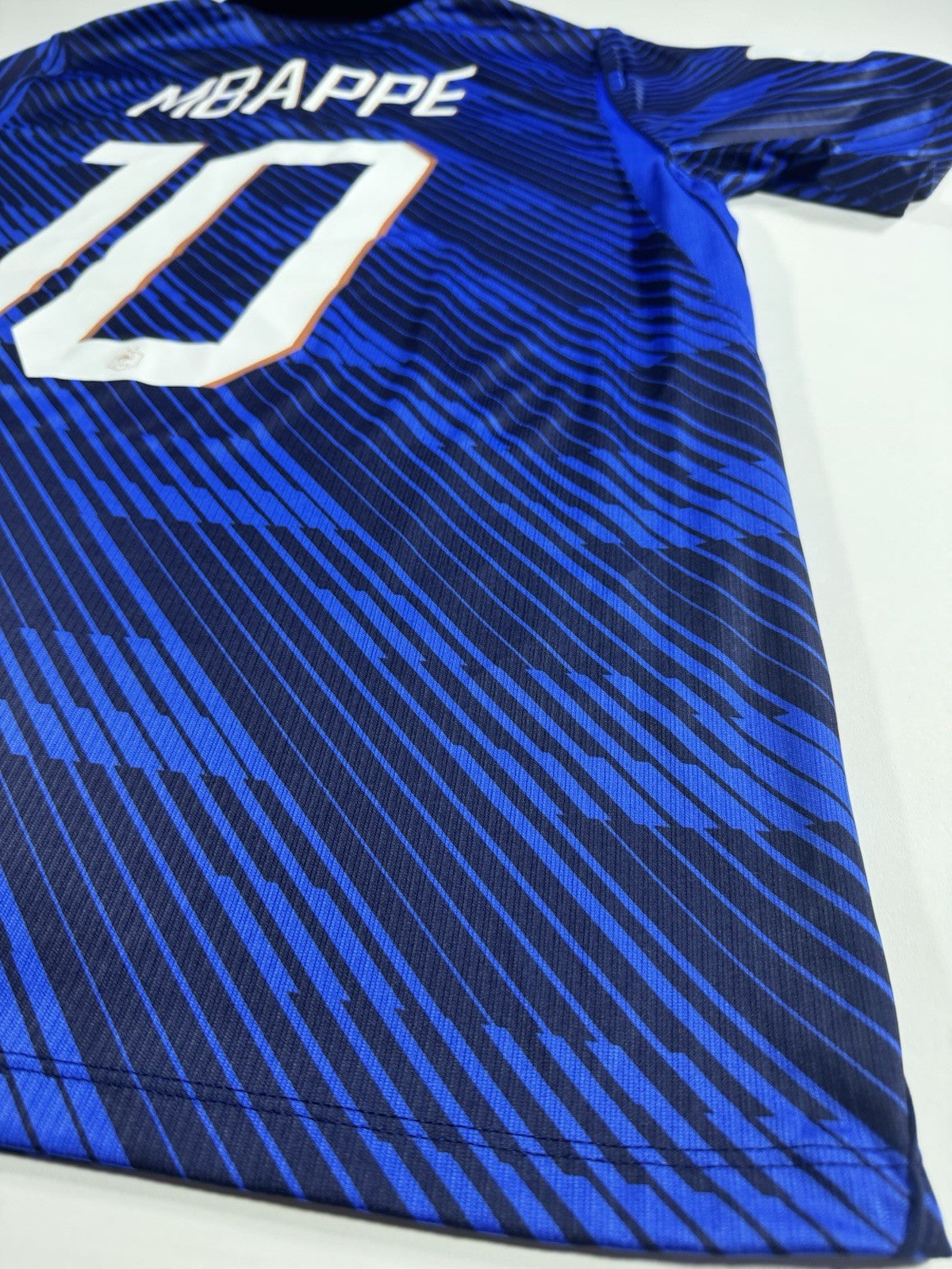 France 2026 World Cup Kylian Mbappe Fan Version WC Patches Shirt Jersey Size L