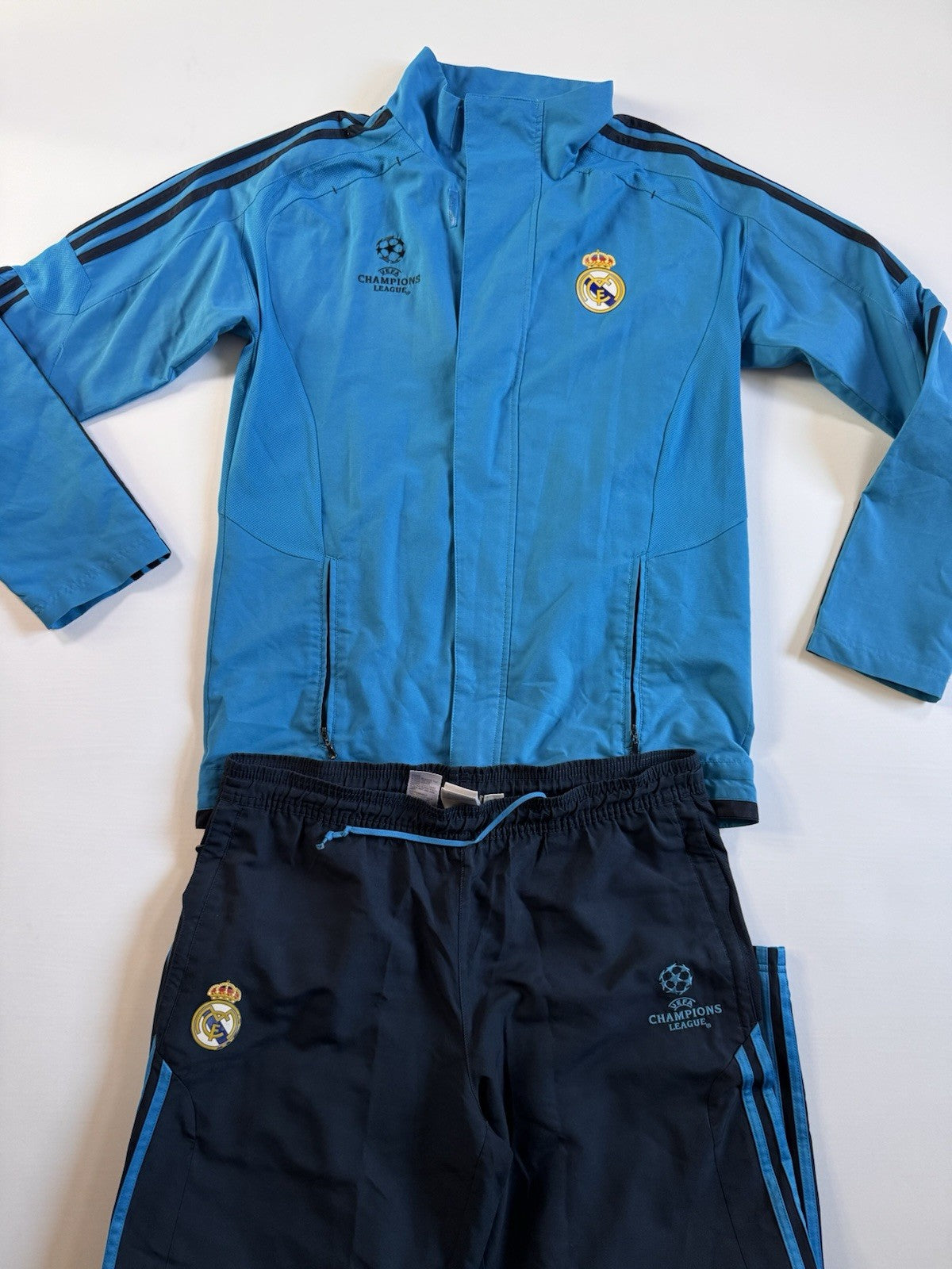 Real Madrid 2011 2012 Champions League Tracksuit Jacket and Pants Size M/L