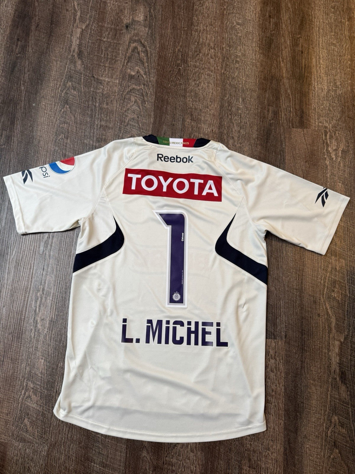 Chivas Luis Michel Goalkeeper Jersey 2010-11 Reebok Size S Chivas De Guadalajara