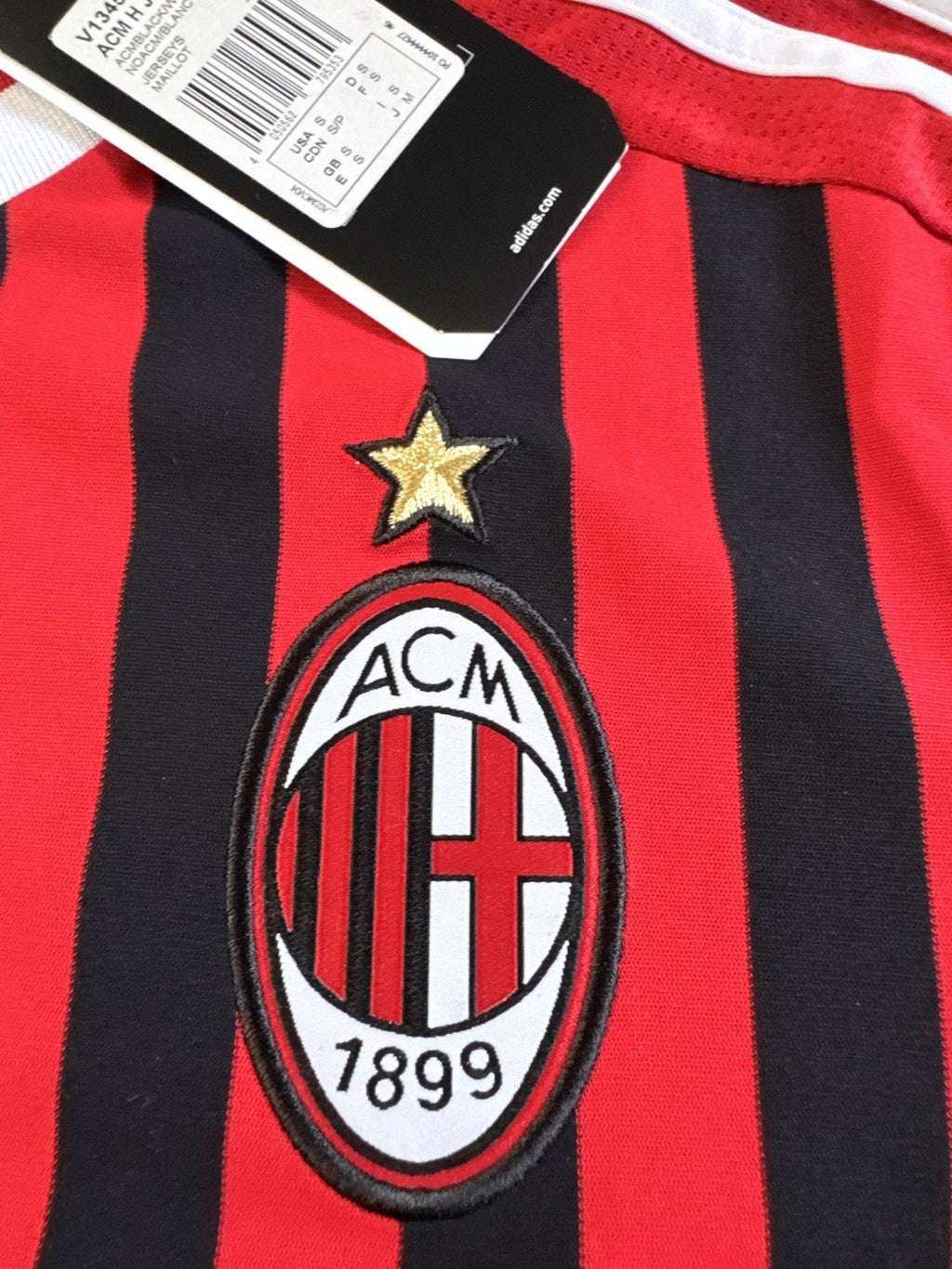 AC Milan 2011 2012 Zlatan Ibrahimovic Home Football Shirt Jersey Size S NWT