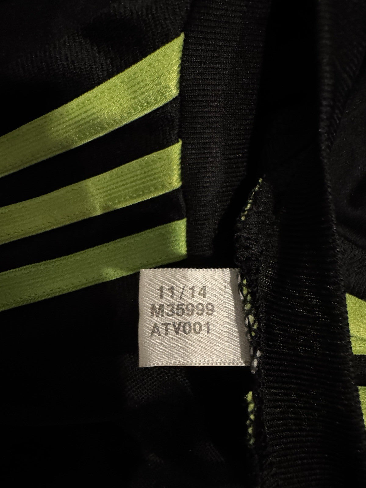 Andres Guardado UTILERIA SIGNED 2015 Adidas Mexico Home Soccer Jersey. NO COA