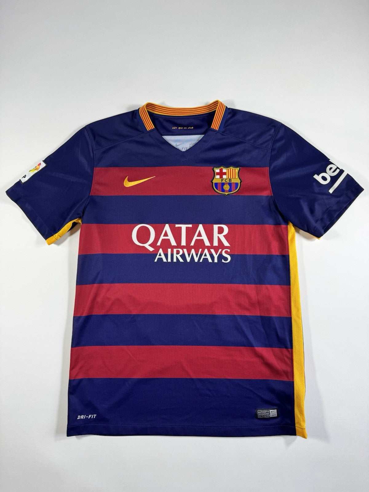 Barcelona 2015 2016 Lionel Messi Home Football Shirt Jersey Size M