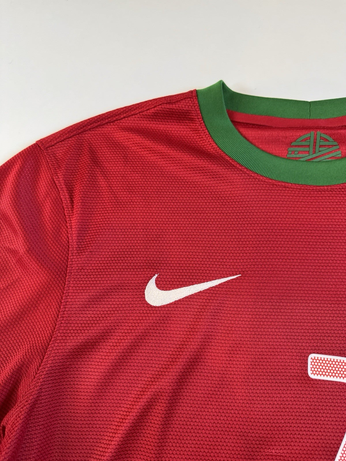Portugal 2012 Cristiano Ronaldo Home Football Shirt Jersey Size M | Check desc