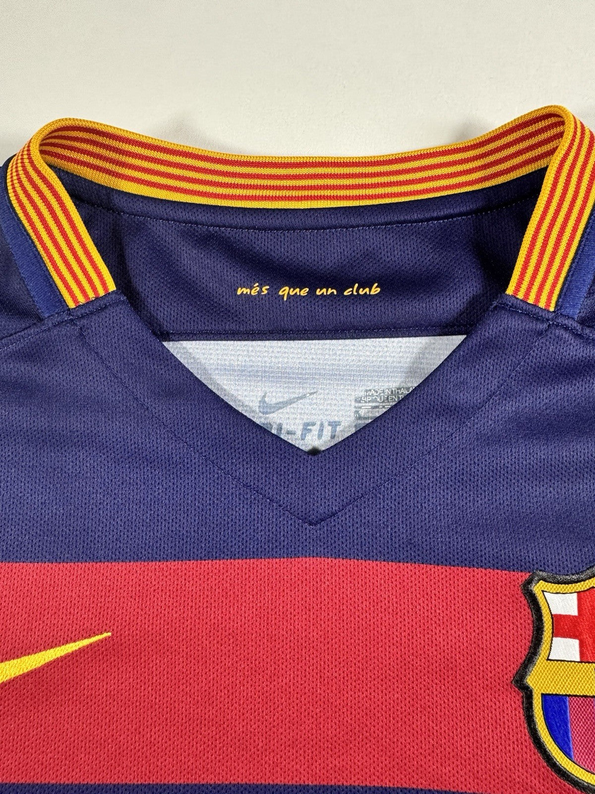 Barcelona 2015 2016 Lionel Messi Home Football Shirt Jersey Size M