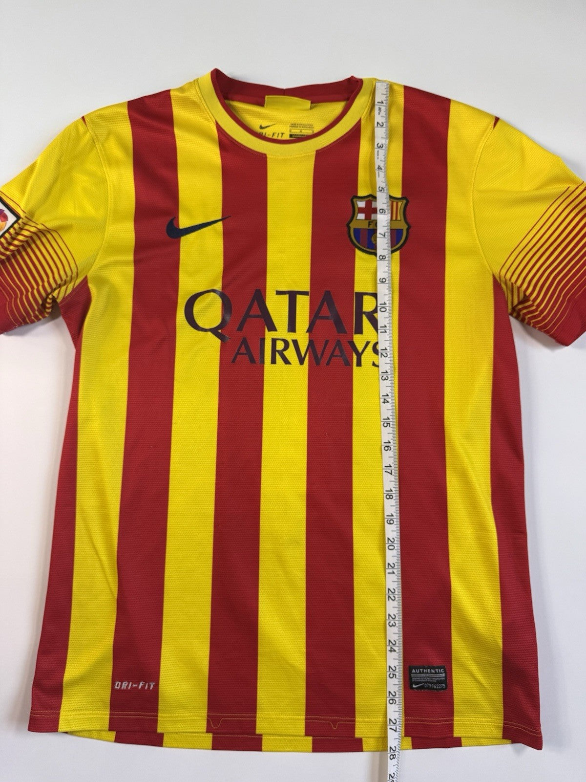 Barcelona 2013-2015 Lionel Messi Away Football Shirt Jersey Size M