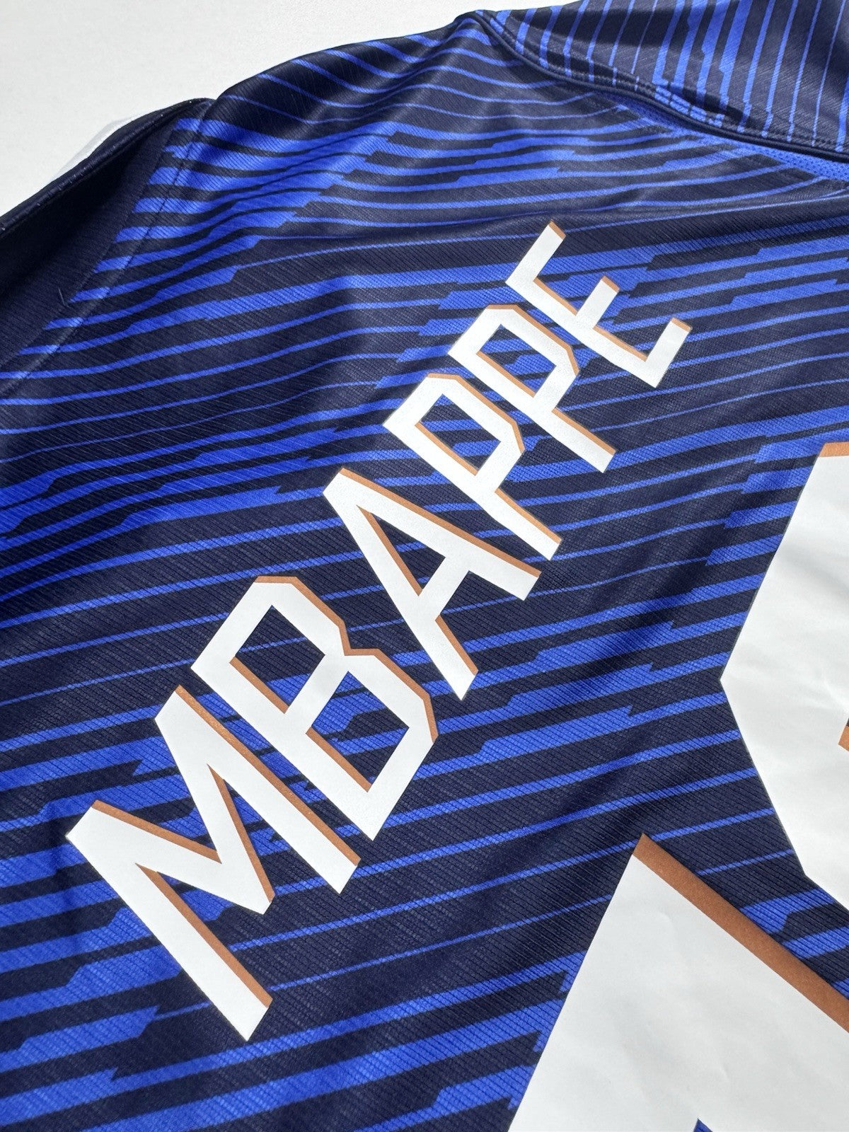 France 2026 World Cup Kylian Mbappe Fan Version WC Patches Shirt Jersey Size L