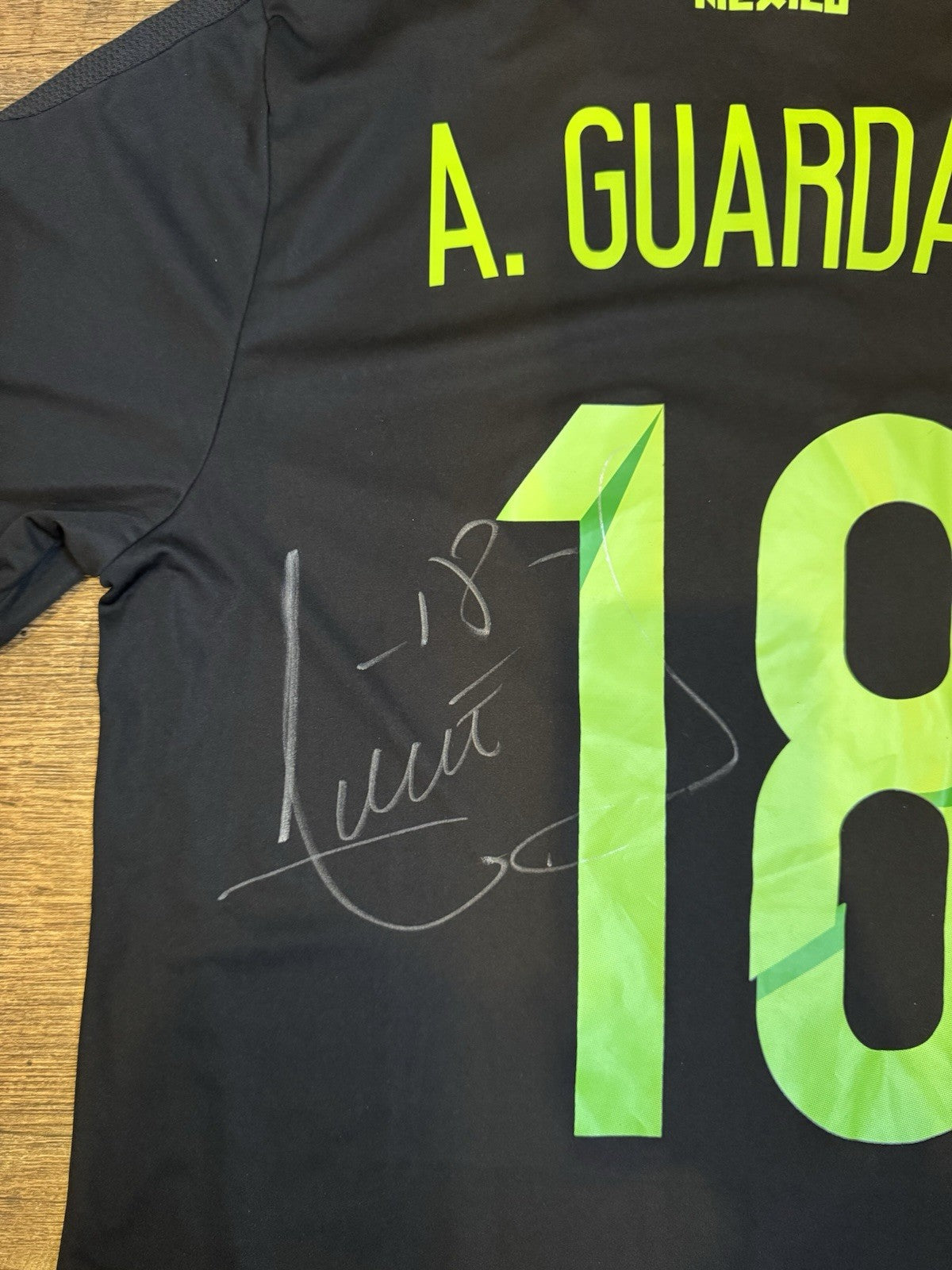 Andres Guardado UTILERIA SIGNED 2015 Adidas Mexico Home Soccer Jersey. NO COA