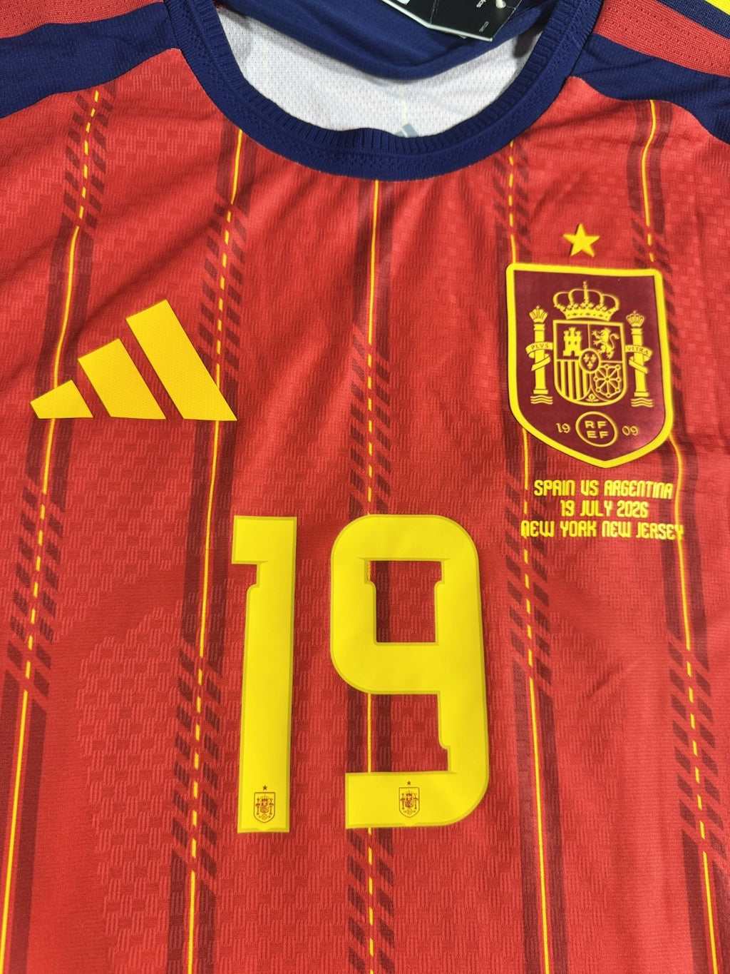 Spain 2026 World Cup Final Lamine Yamal Authentic Football Shirt Jersey Size XL 