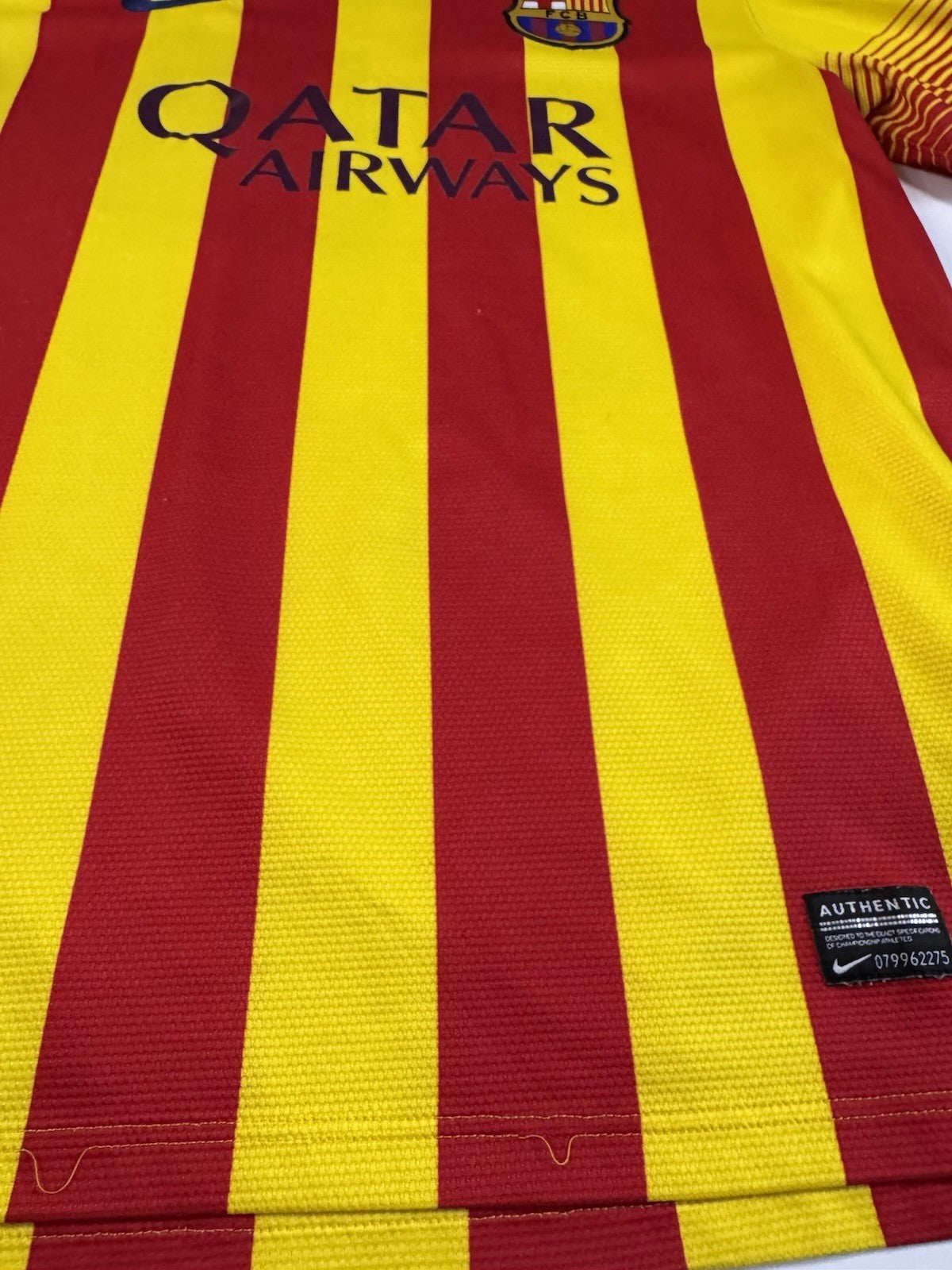 Barcelona 2013-2015 Lionel Messi Away Football Shirt Jersey Size M