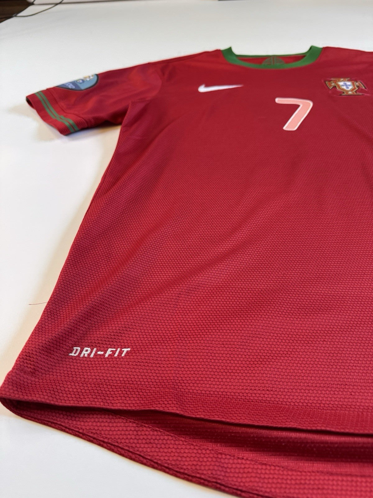 Portugal 2012 Cristiano Ronaldo Home Football Shirt Jersey Size M | Check desc