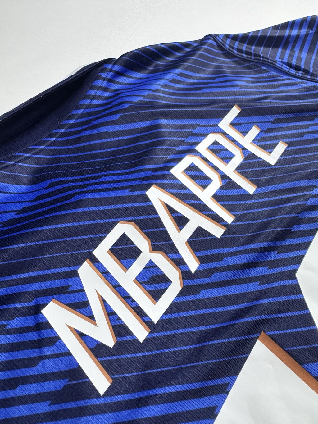France 2026 World Cup Kylian Mbappe Fan Version WC Patches Shirt Jersey Size L