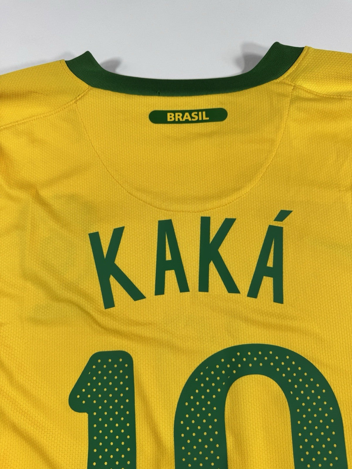 Brazil 2010 World Cup Ricardo Kaka Home Football Jersey Size XL | Read Descripti