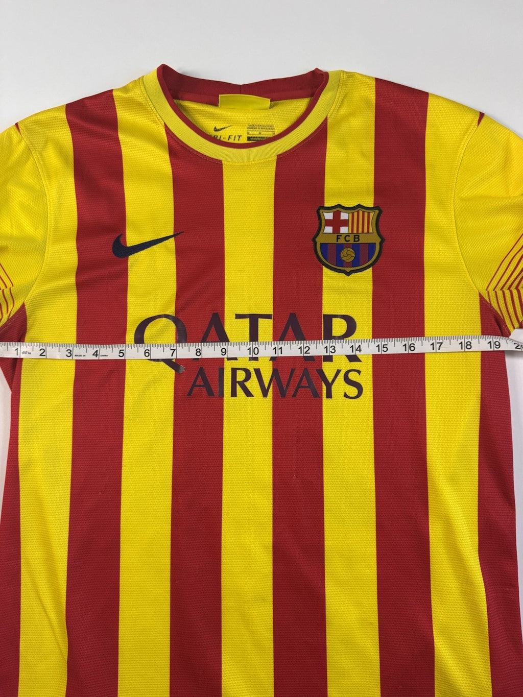Barcelona 2013-2015 Lionel Messi Away Football Shirt Jersey Size M