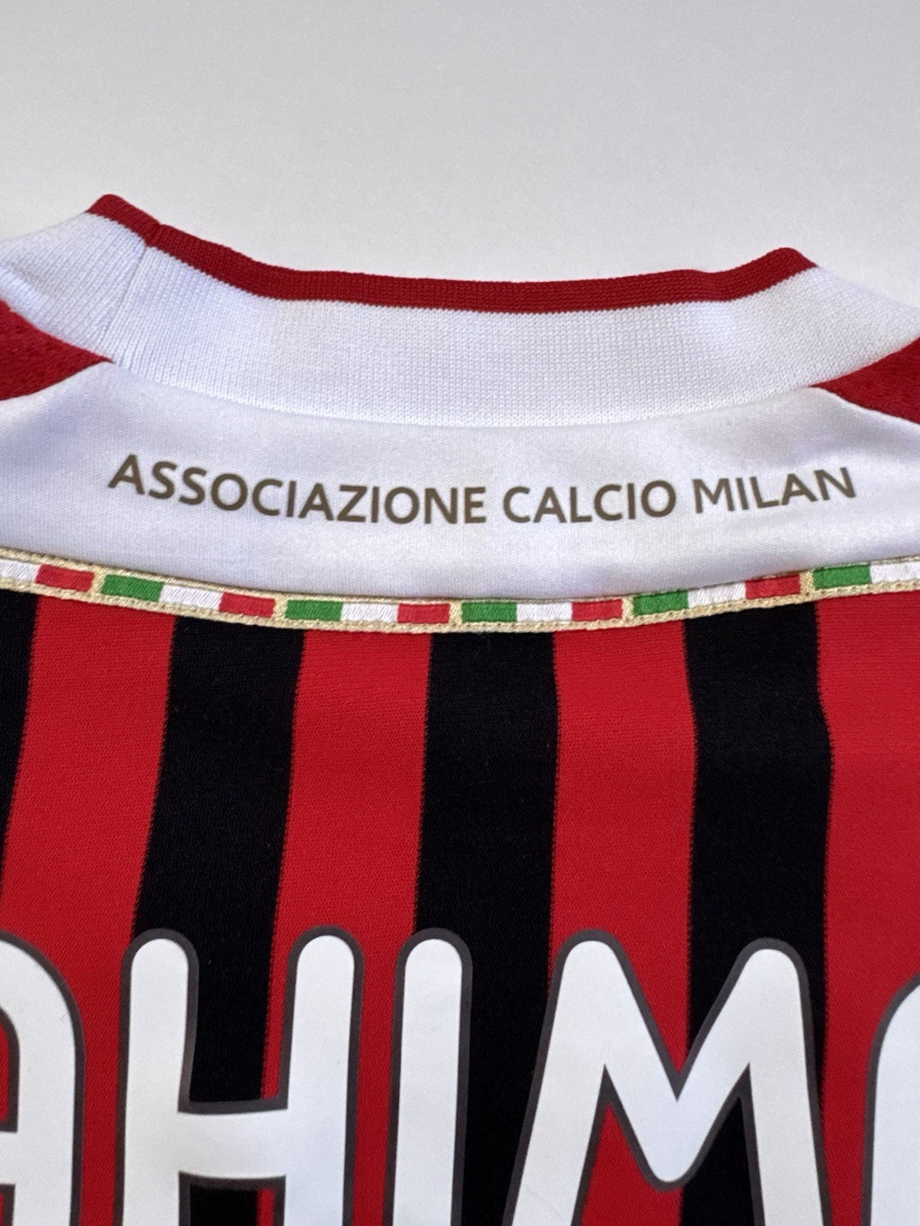 AC Milan 2011 2012 Zlatan Ibrahimovic Home Football Shirt Jersey Size S NWT