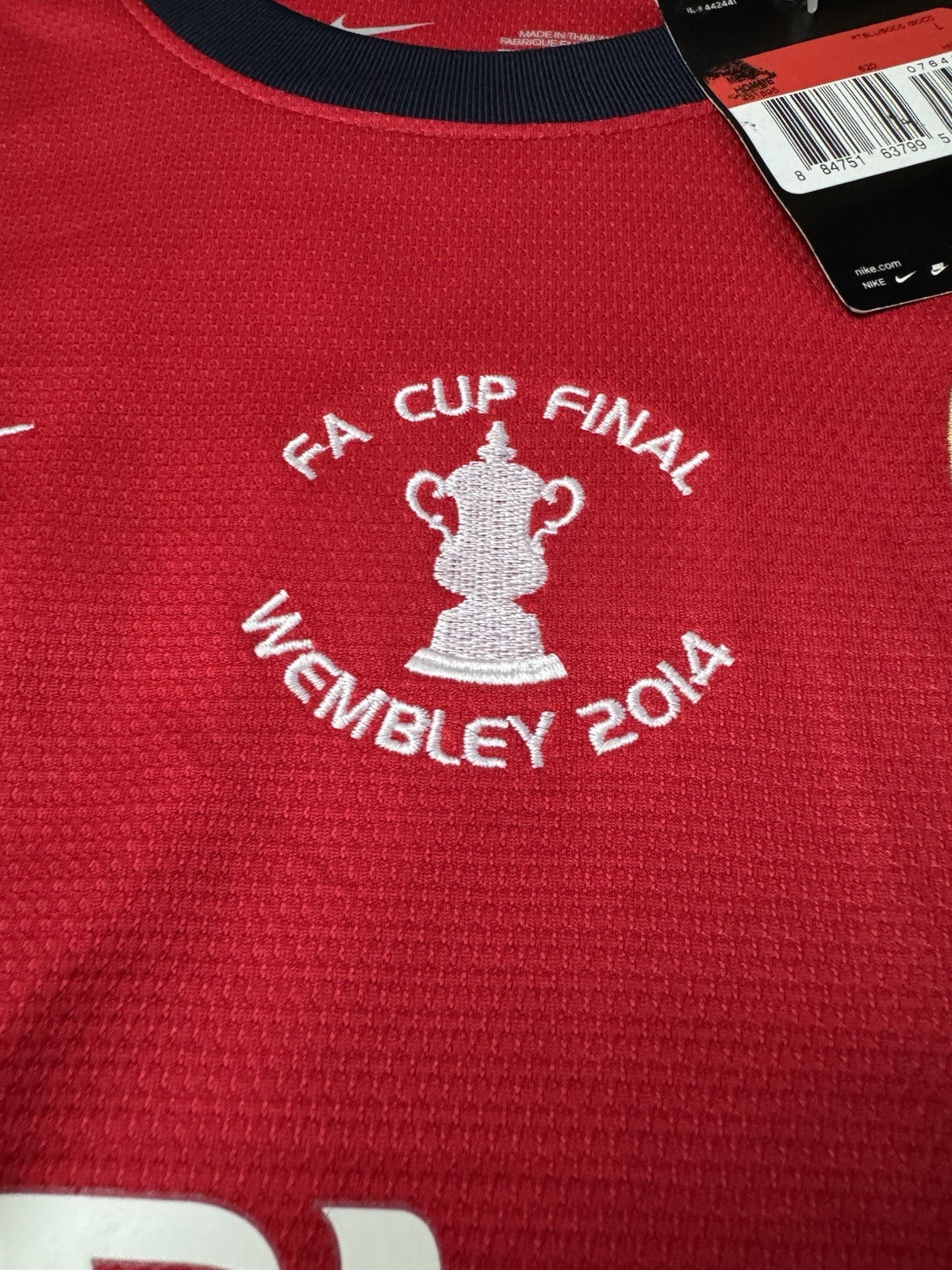 Lukas Podolski Arsenal 2014 Player Issue Jersey Sz L | FA CUP FINAL Patches