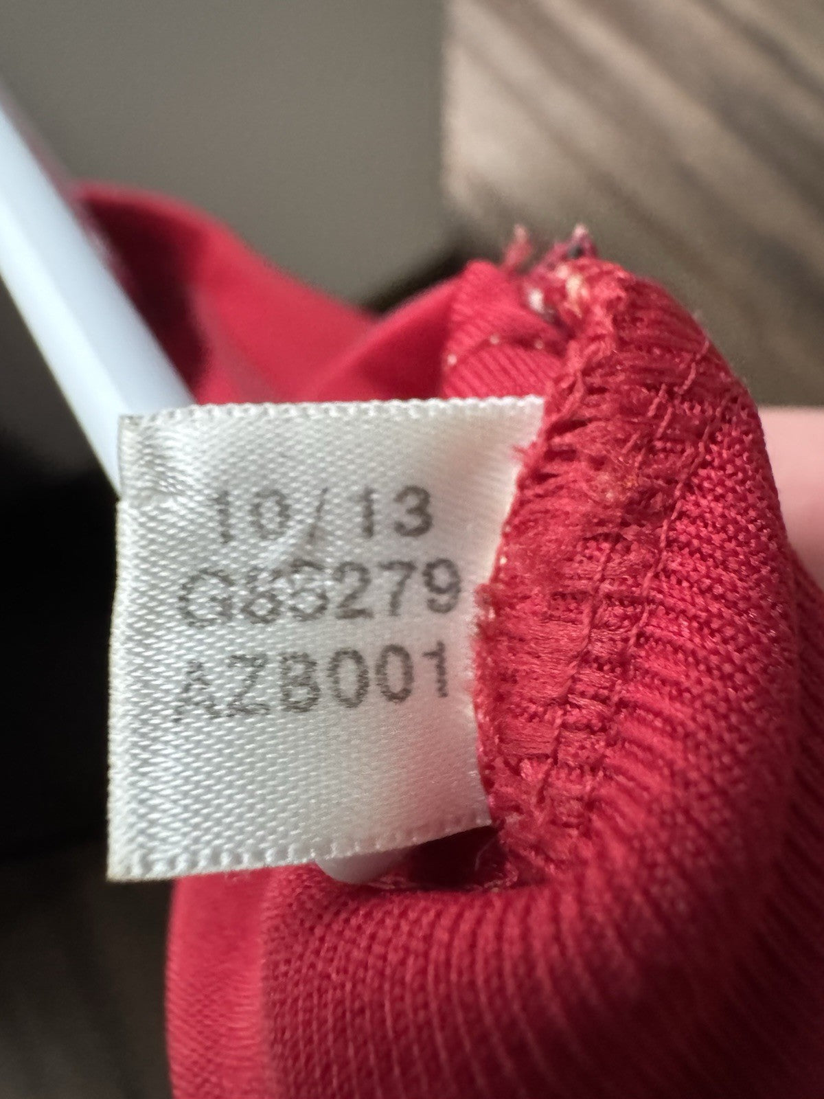 Spain 2014 Andres Iniesta Home Football Shirt Jersey Size M 