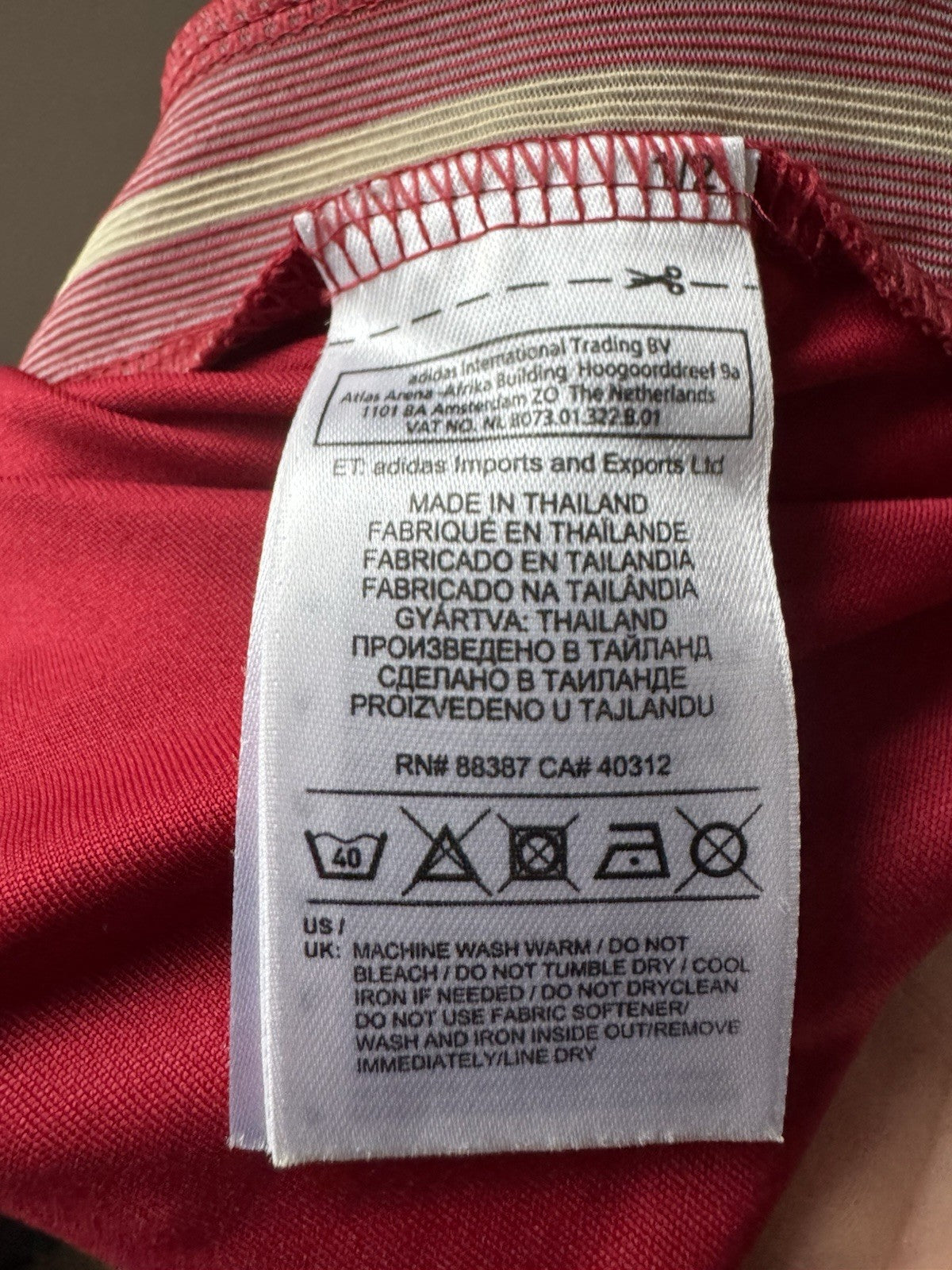 Spain 2014 Andres Iniesta Home Football Shirt Jersey Size M 