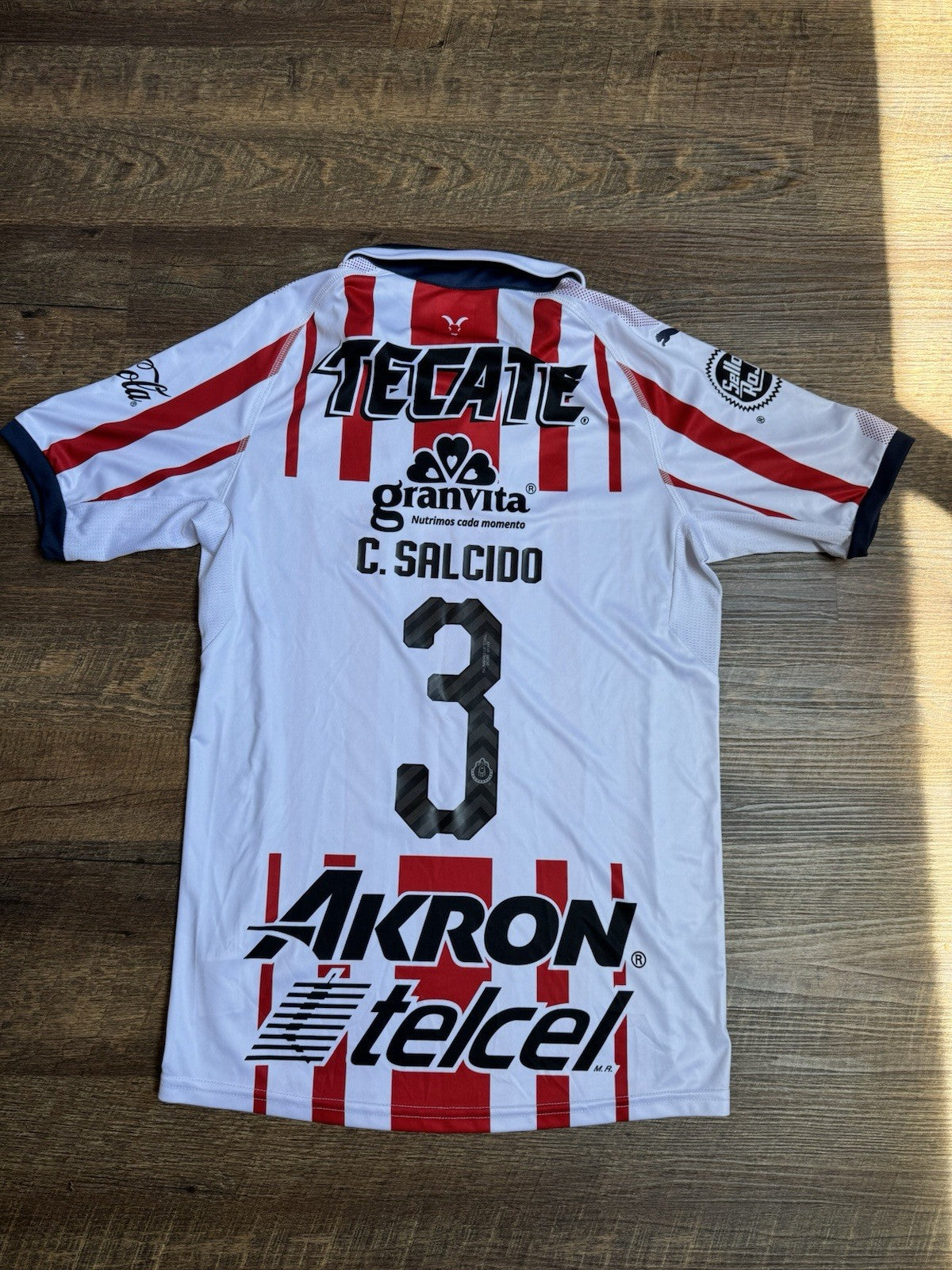 Carlos Salcido Chivas 2018-19 Home Jersey Size S – Liga MX Guadalajara Puma