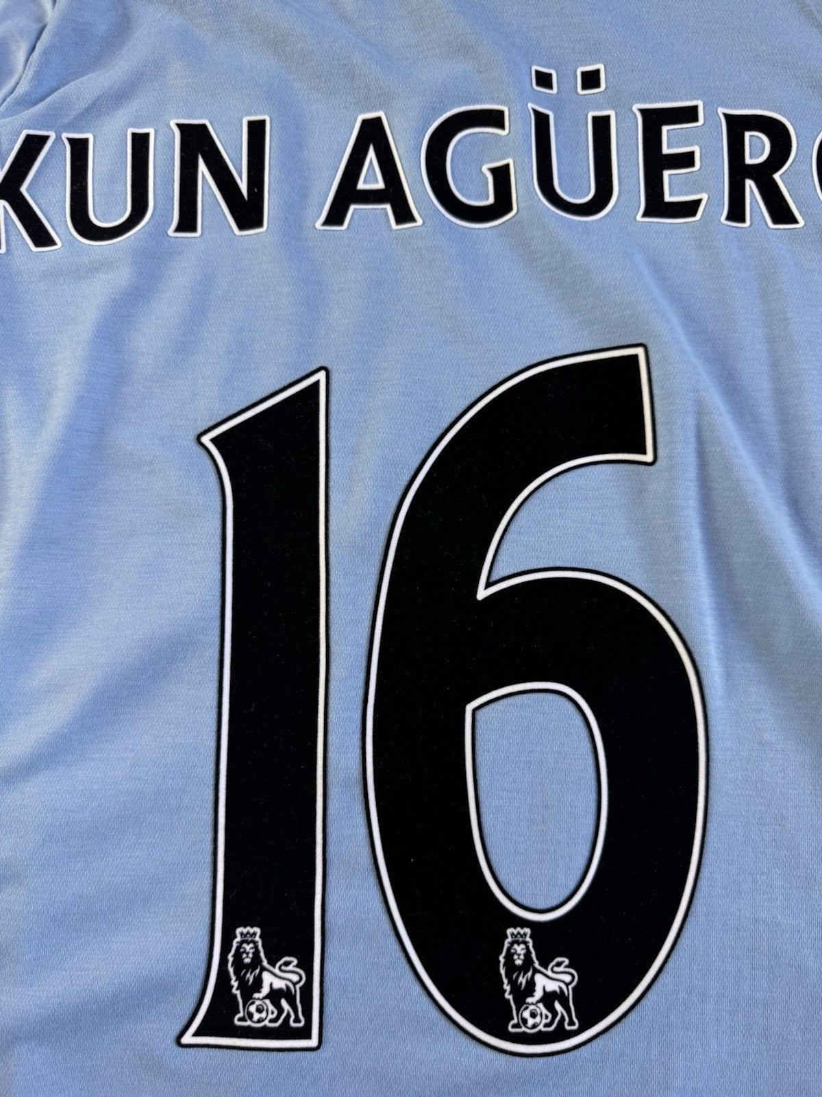Sergio Kun Aguero Manchester City 2012 - 2013 Home Long Sleeve Jersey Sz 42 NWT
