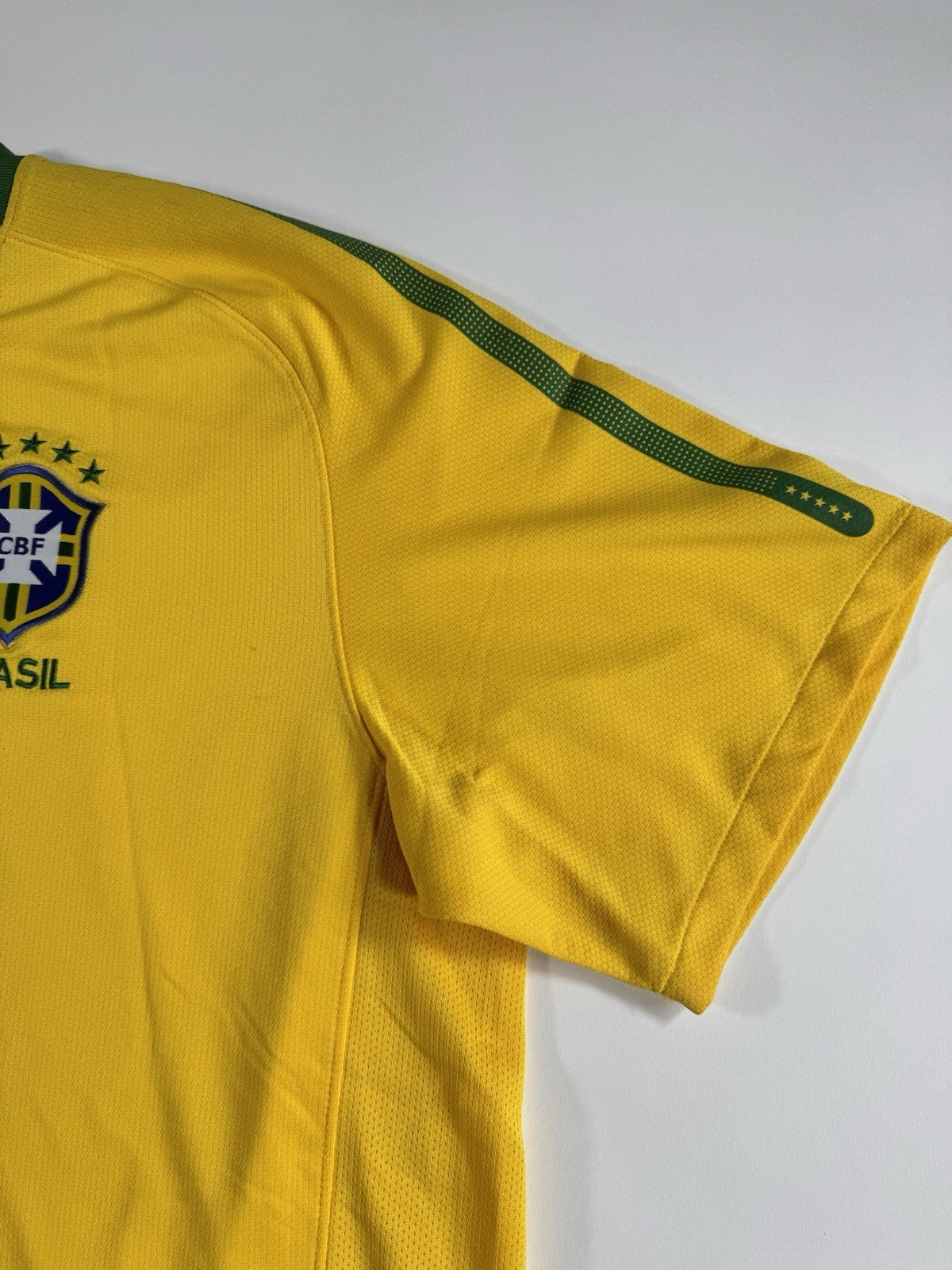 Brazil 2010 World Cup Ricardo Kaka Home Football Jersey Size XL | Read Descripti