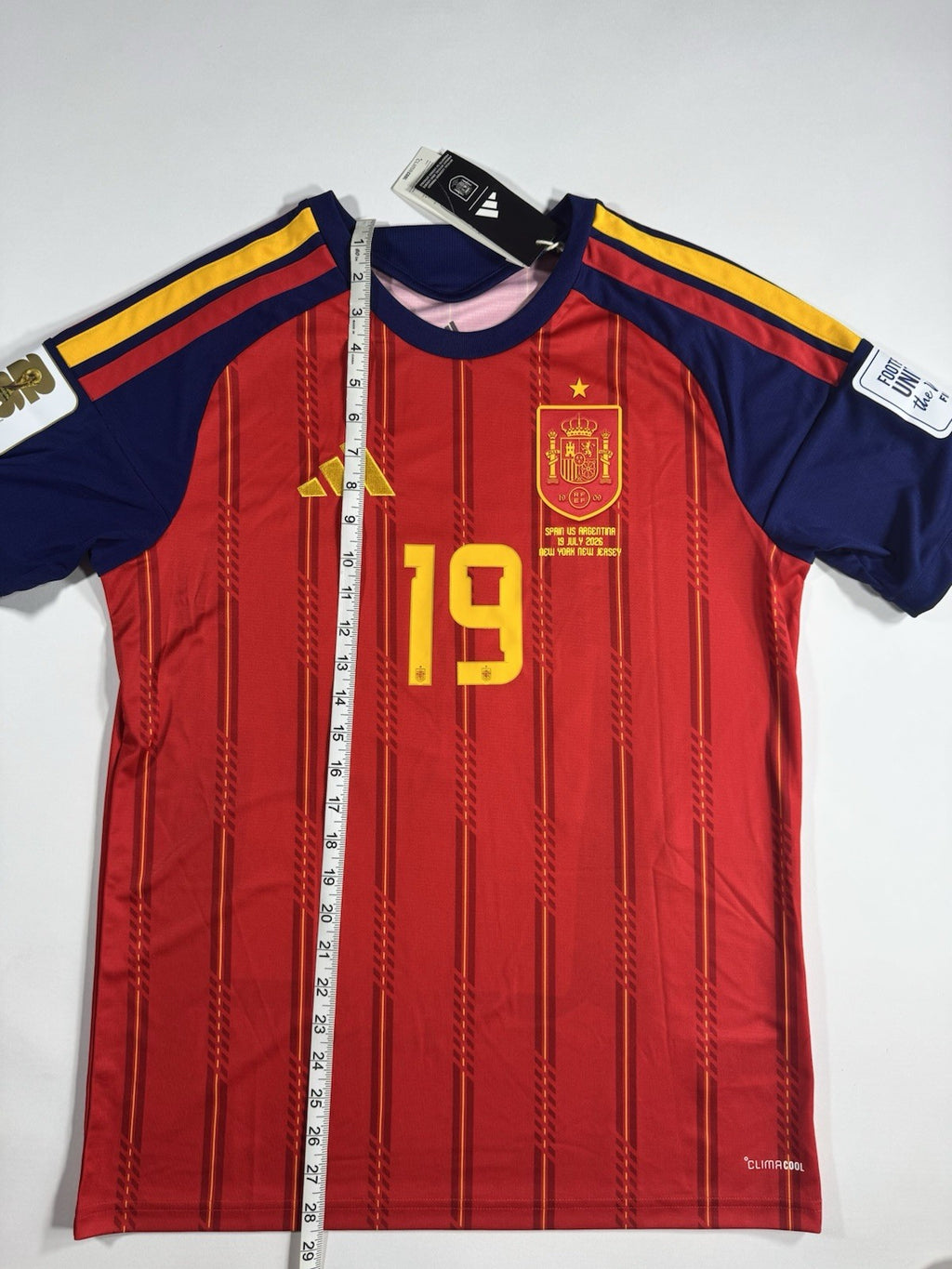 Spain 2026 World Cup Final Lamine Yamal Home Football Jersey Size M NWT Fan Vers