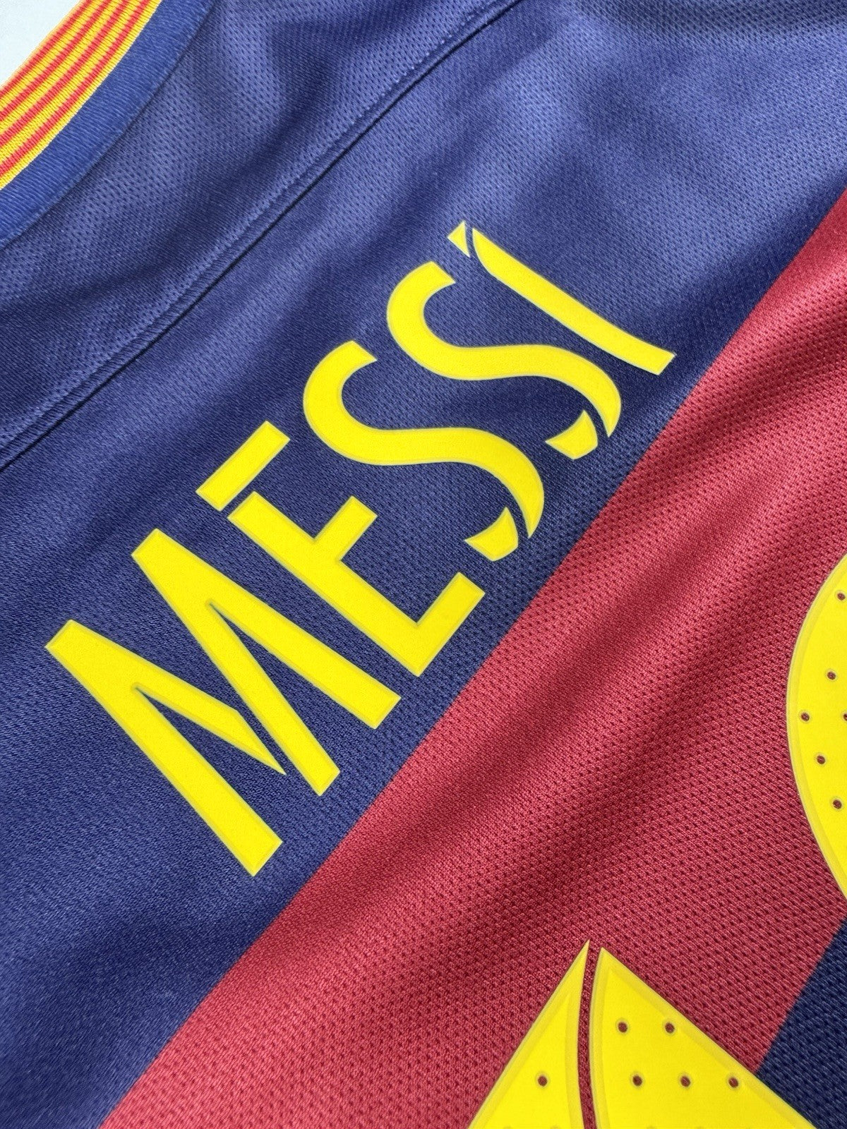 Barcelona 2015 2016 Lionel Messi Home Football Shirt Jersey Size M