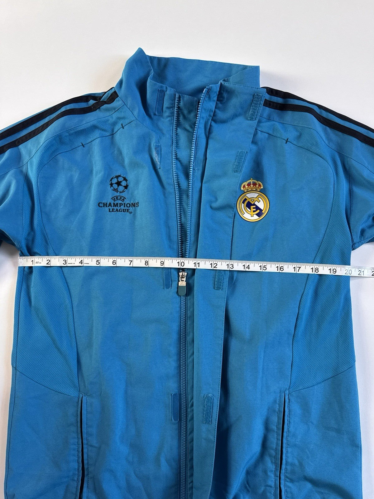 Real Madrid 2011 2012 Champions League Tracksuit Jacket and Pants Size M/L