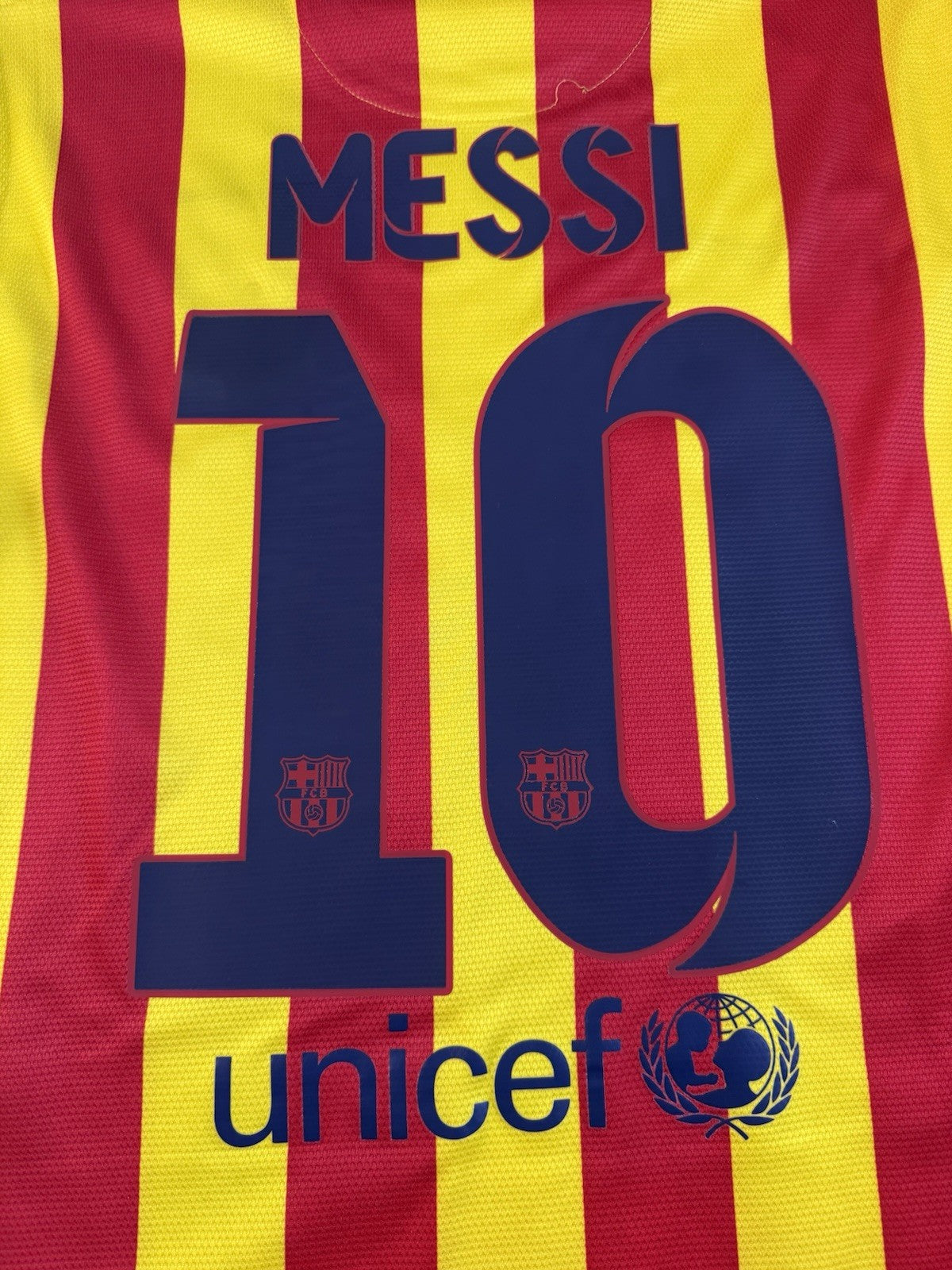 Barcelona 2013-2015 Lionel Messi Away Football Shirt Jersey Size M